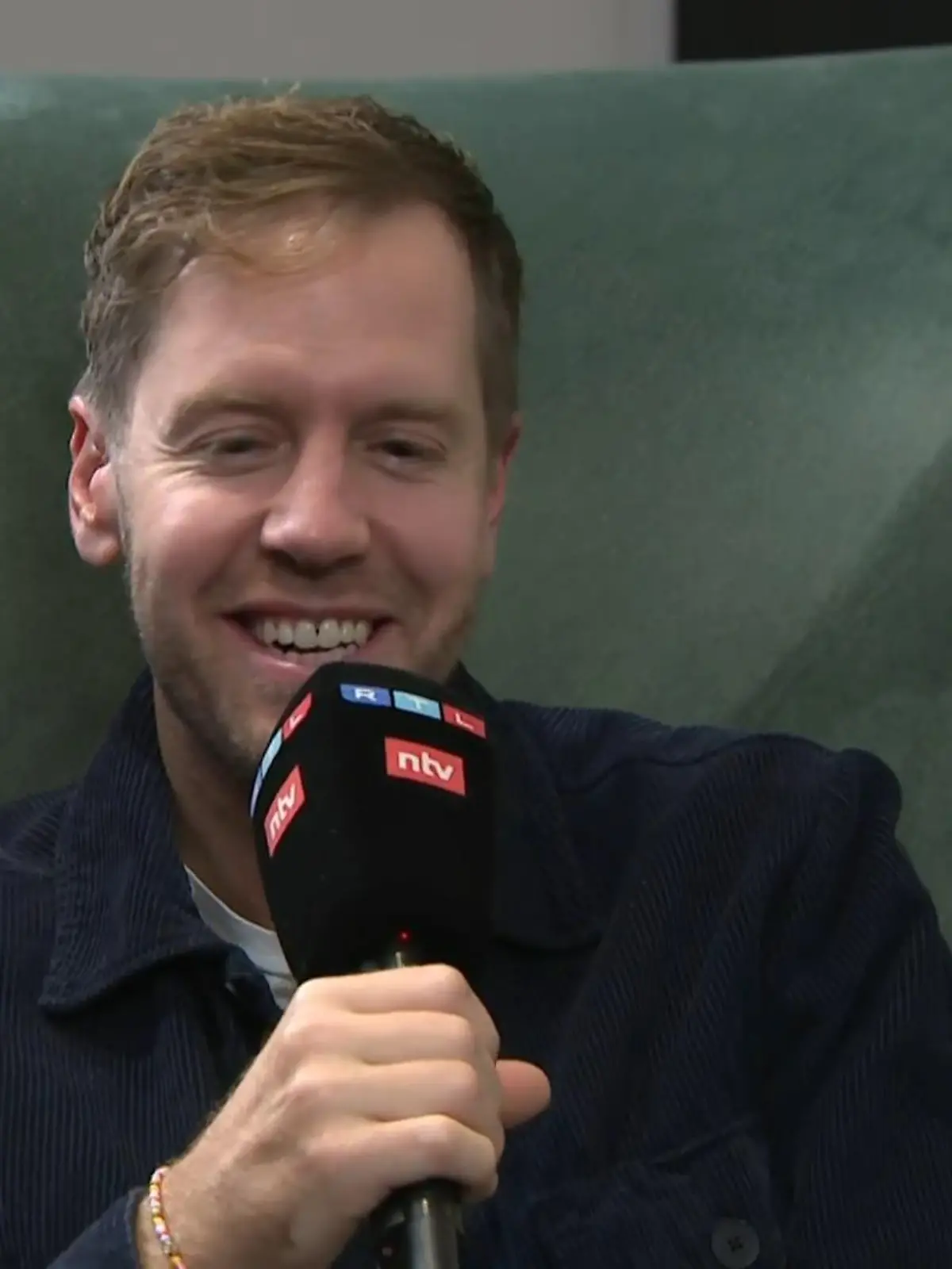 Bild zu: "Vettel schwärmt von 4x Weltmeister Verstappen"