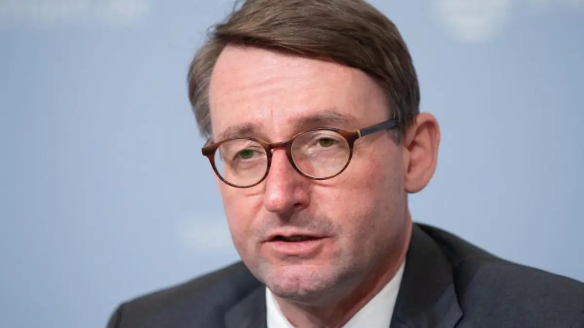 Sebastian Kahnert