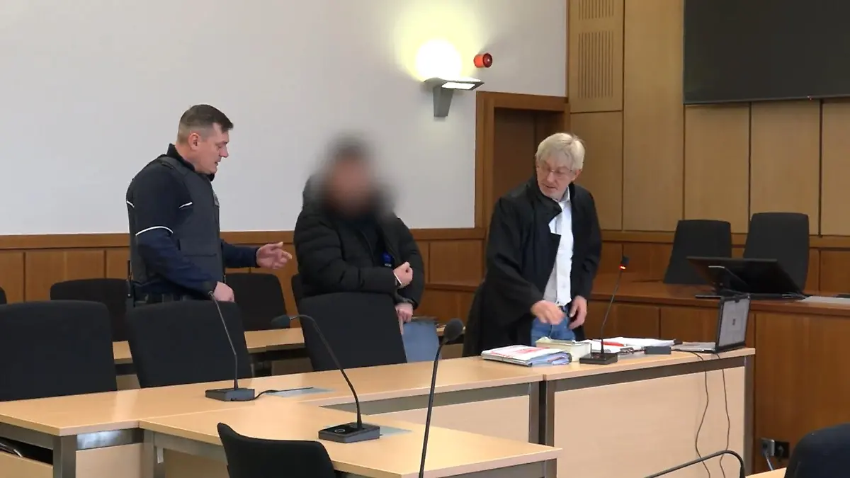 Ehefrau verliert Augenlicht Prozessauftakt in Hagen