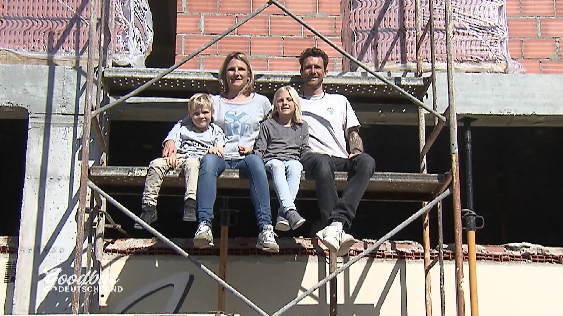 Die Messerschmidts wohnen in einer Ruine Besserung in Sicht?