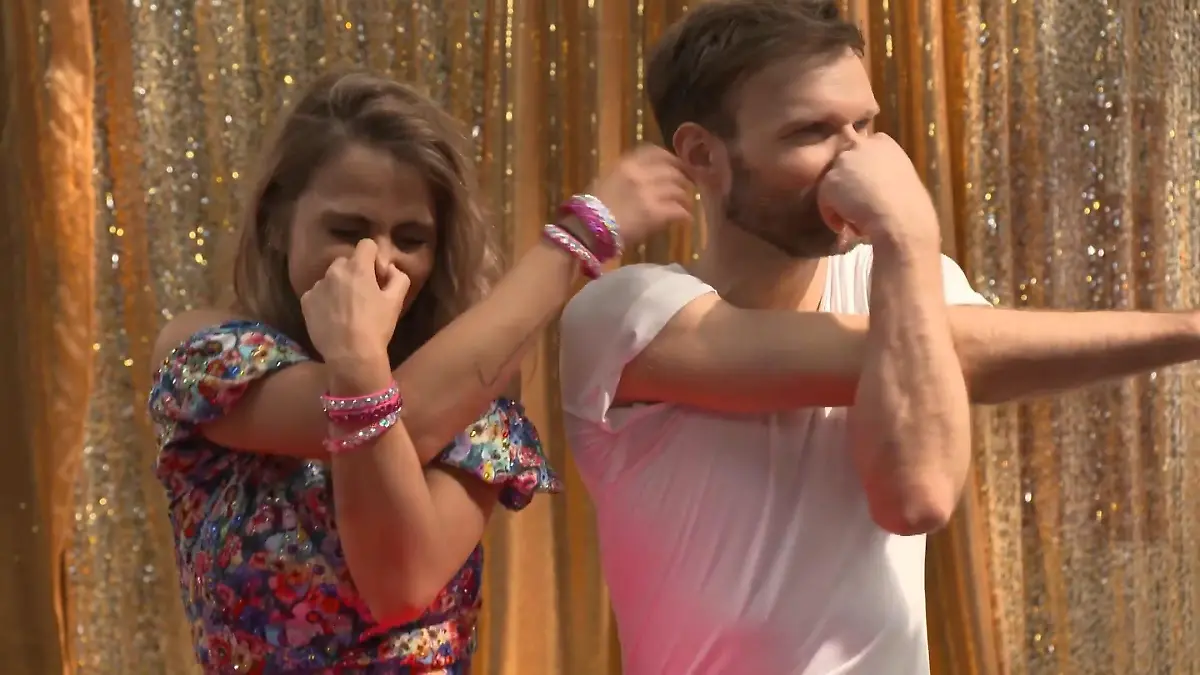 Discofox leicht gemacht! So gelingt auch Ihnen der Tanz Tipps der "Let's Dance"-Stars