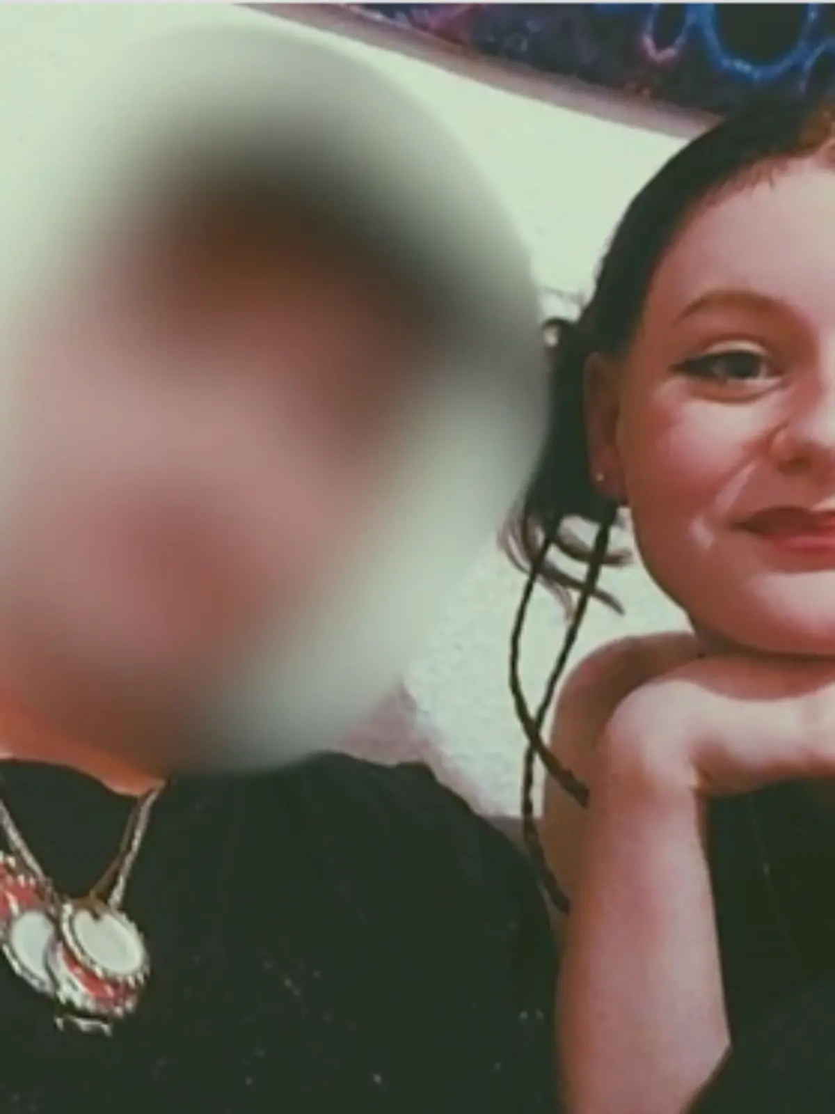 Für Eileen kam jede Hilfe zu spät. Stunden lang rief ihr Freund nicht den Notarzt, obwohl sie kollabiert war.