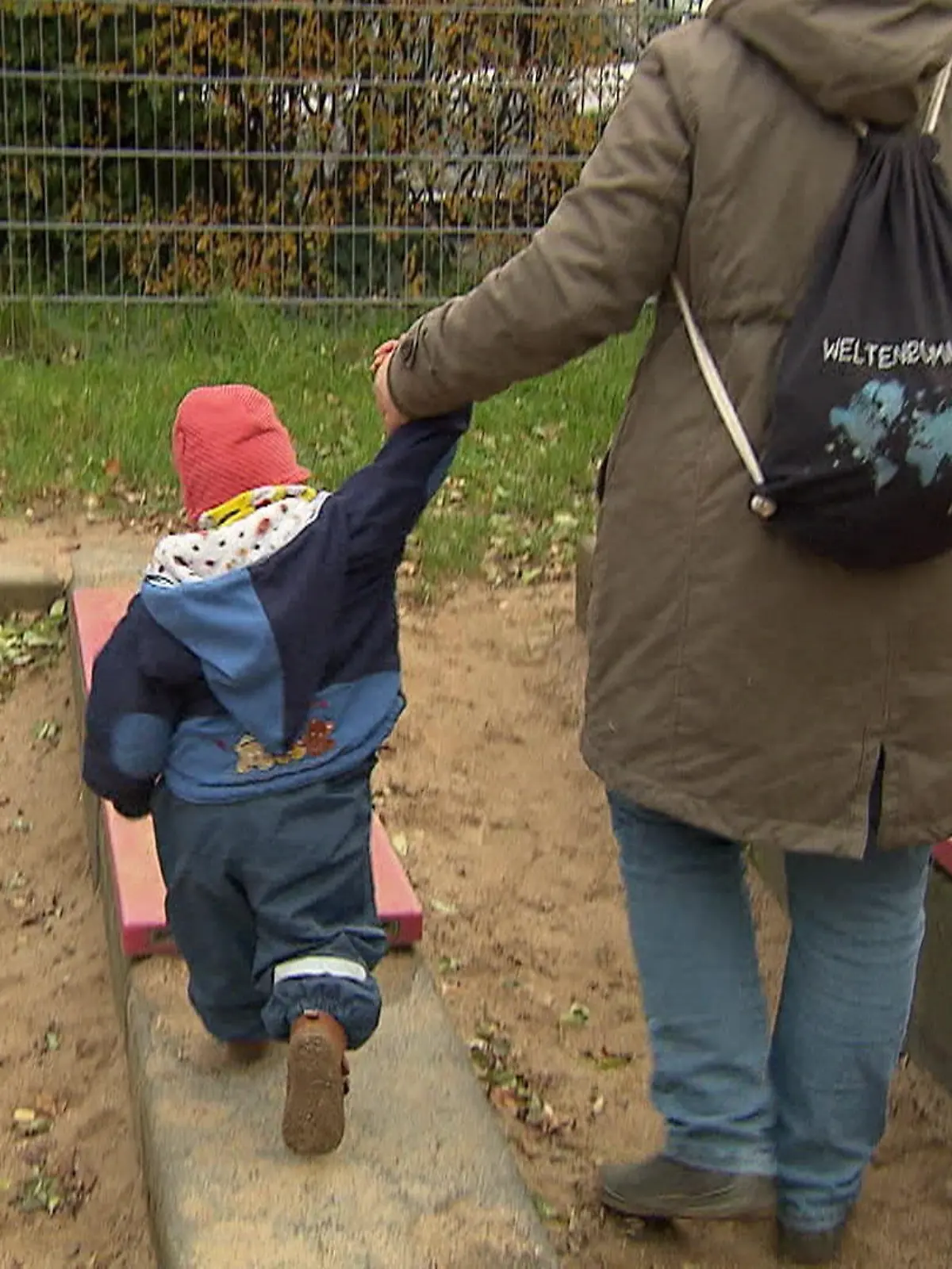 Bild zu: "Kritik an NRW-Familienministerin"