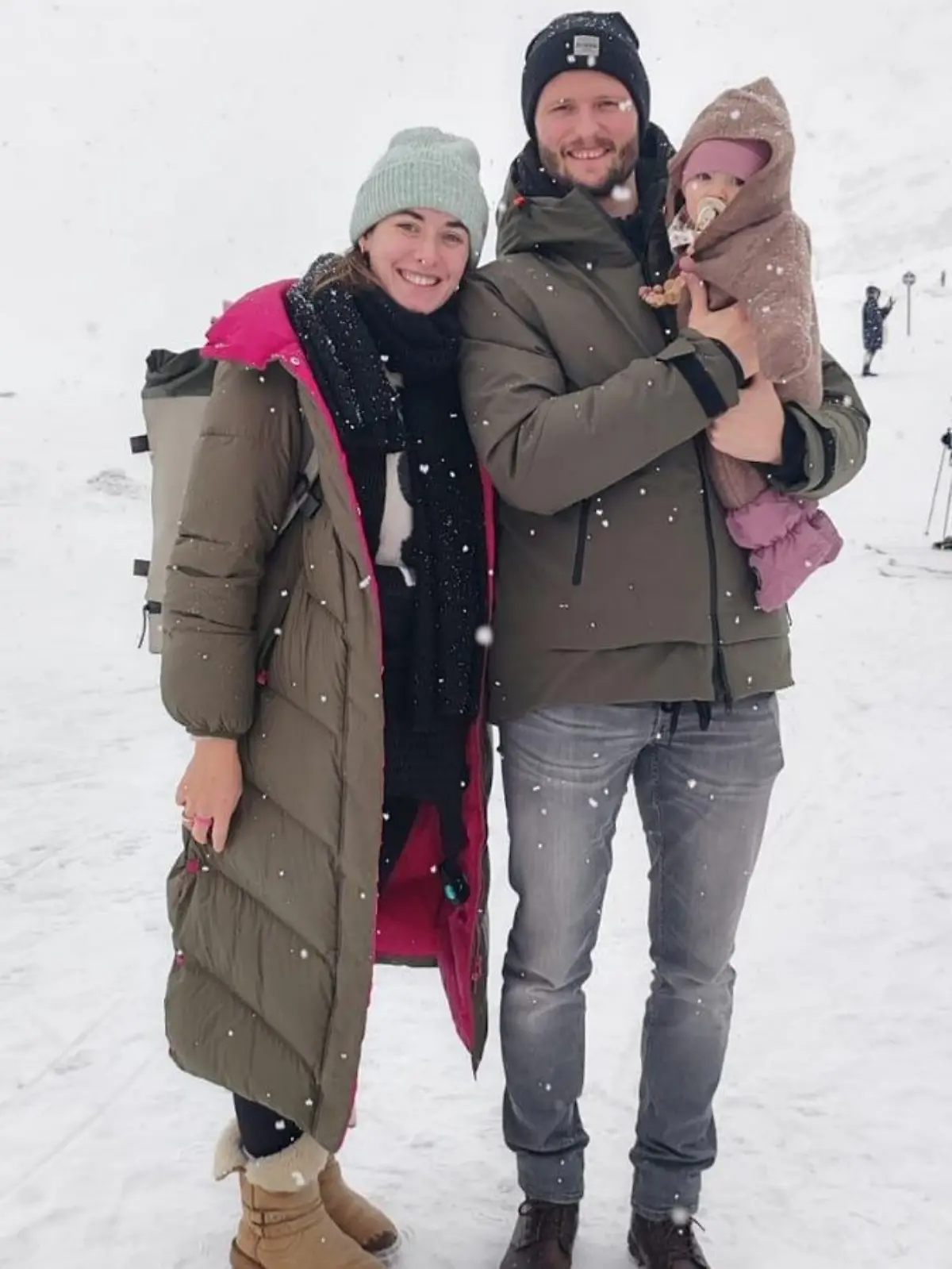Rebecca Orendorz mit ihrem Mann Dieter und der gemeinsamen Tochter.