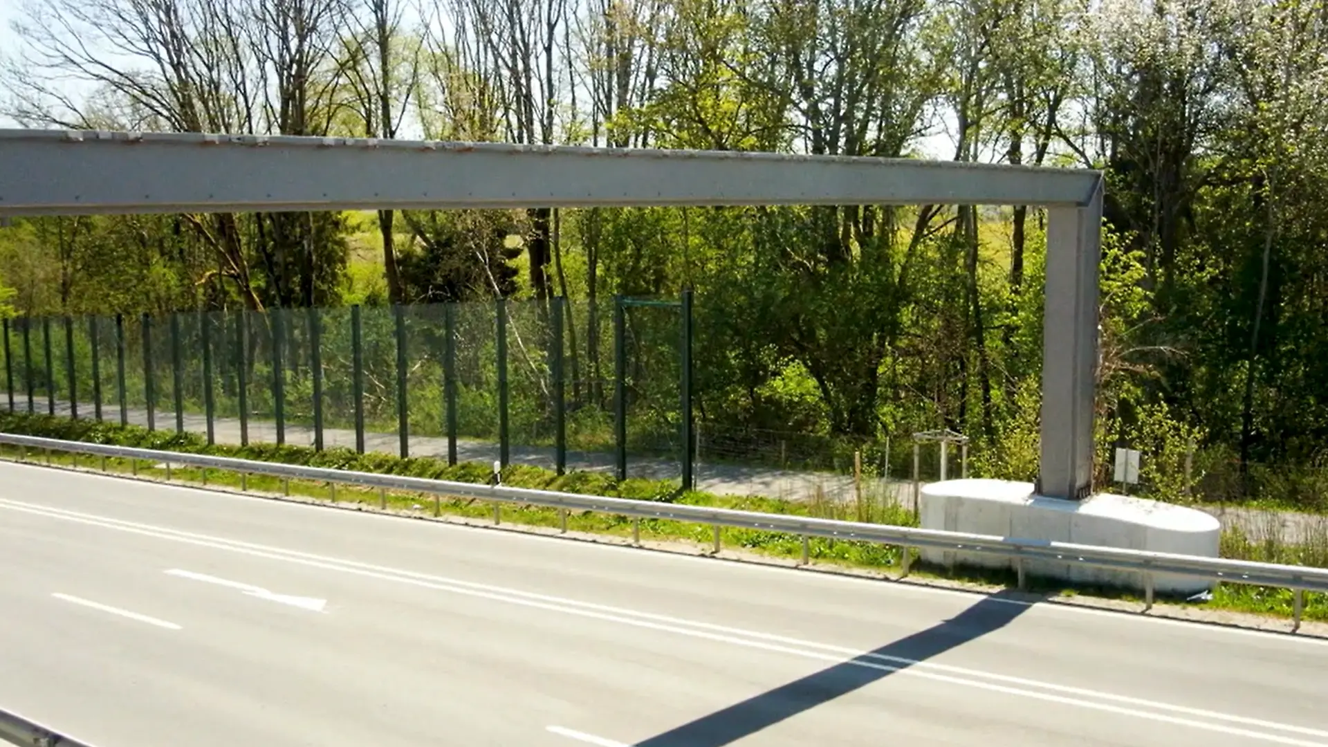 Die Haselmaus-Brücke.