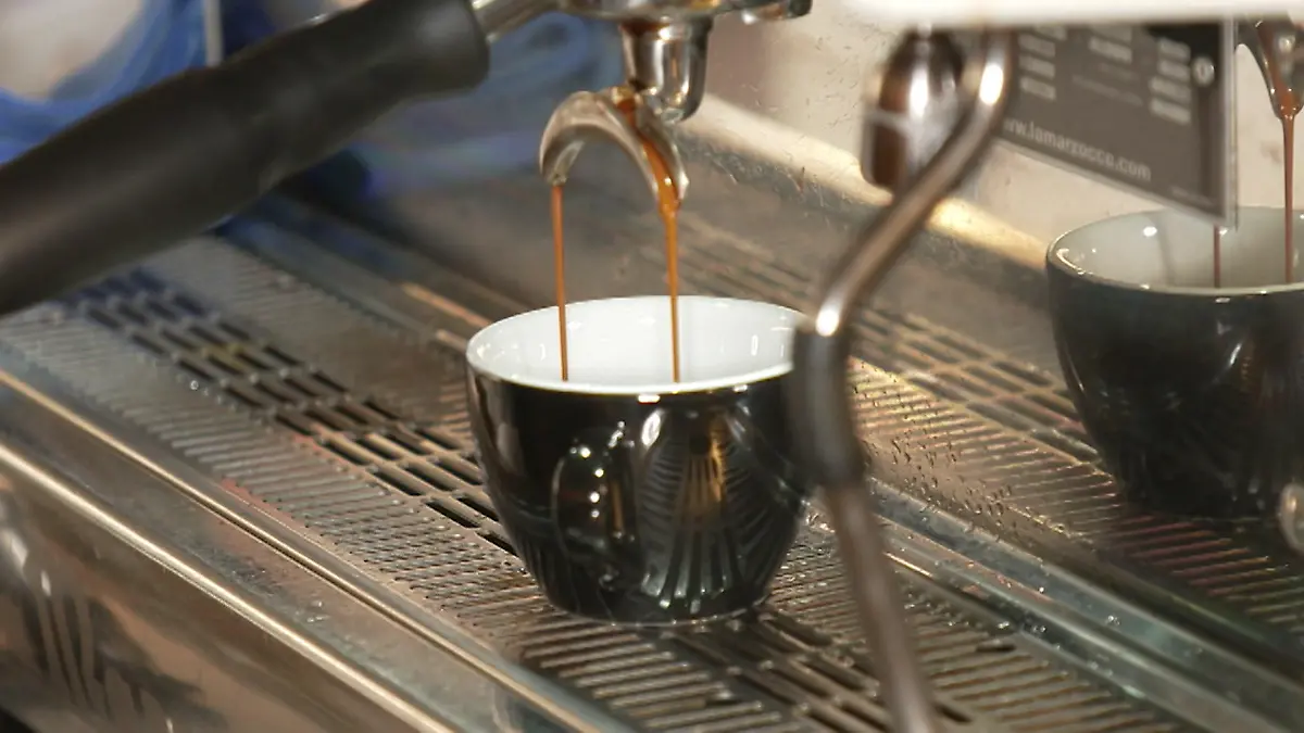 Kaffeepreise schnellen in die Höhe – aber warum? Höchster Preis seit 27 Jahren!