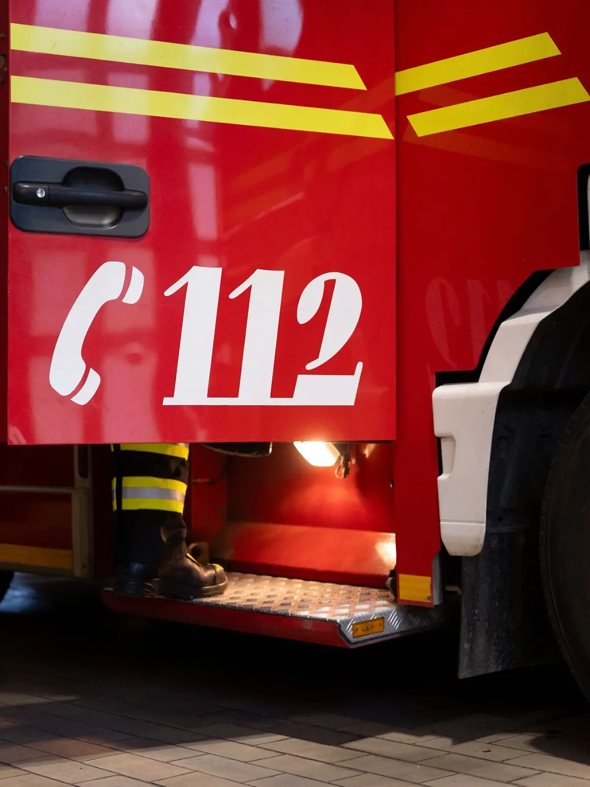 Bild zu: "Explosion in Düsseldorf – Kind verletzt"