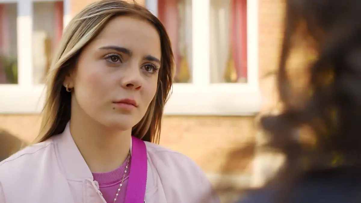 AWZ-Folge vom 10.12.24 auf RTL+: Valea offenbart Leyla ihren schrecklichen  Betrug