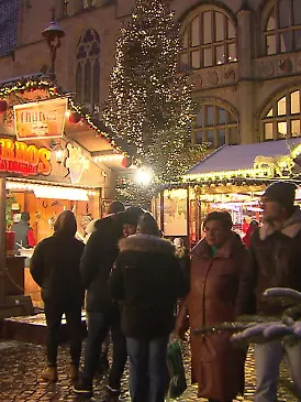 Bild zu: "Faeser mahnt zu Wachsamkeit auf Weihnachtsmärkten"