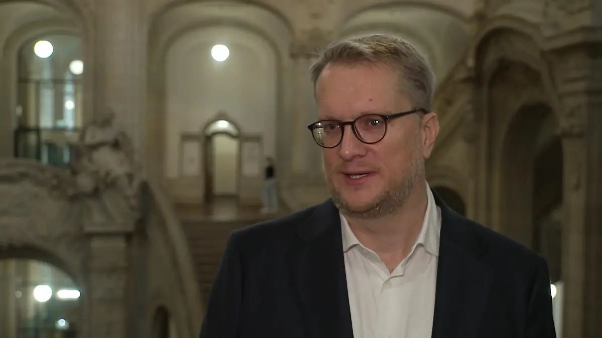 Berliner Palliativmediziner soll acht Menschen getötet haben Mord durch „Mischung verschiedener Medikamente“