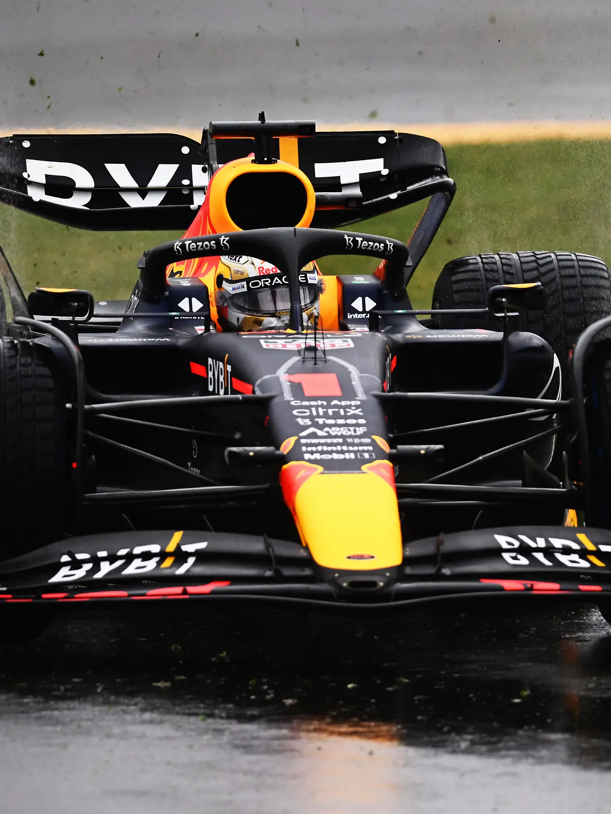 IMOLA, ITALY - APRIL 22:Max Verstappen of the Netherlands driving the (1) Oracle Red Bull Racing RB18 runs wide during practice ahead of the F1 Grand Prix of Emilia Romagna at Autodromo Enzo e Dino Ferrari on April 22, 2022 in Imola, Italy. (Photo by Clive Mason/Getty Images)