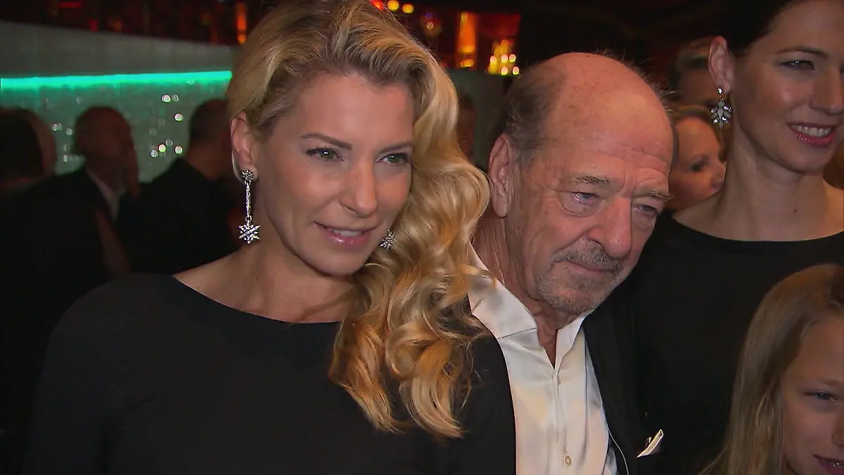 Giulia Siegel erlebte ihre Kindheit im „goldenen Käfig“ Harte Worte über Vater Ralph Siegel