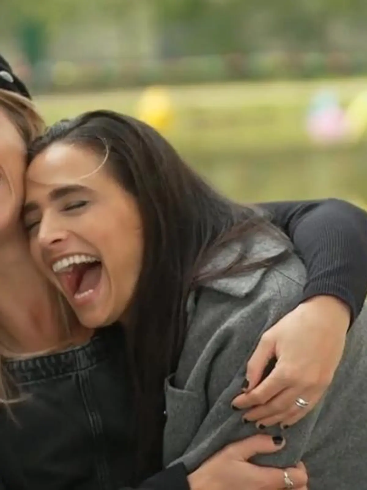 Bild zu: "Sarah  & Amira  verbindet mehr als Tanzen"