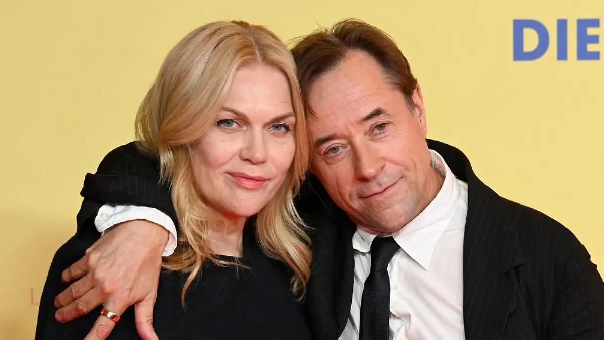 Anna Loos und Jan Josef Liefers