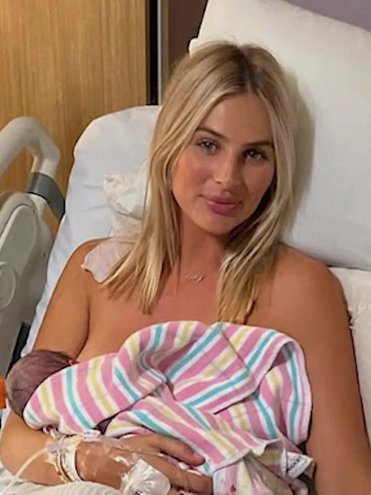 Bild zu: "Baby-Fetisch! Influencerin liebt Geburten"