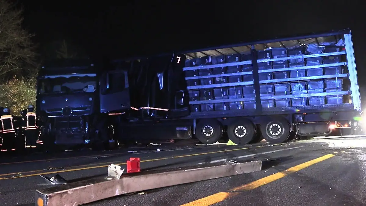 Lkw-Fahrer in NRW verletzt viele Menschen