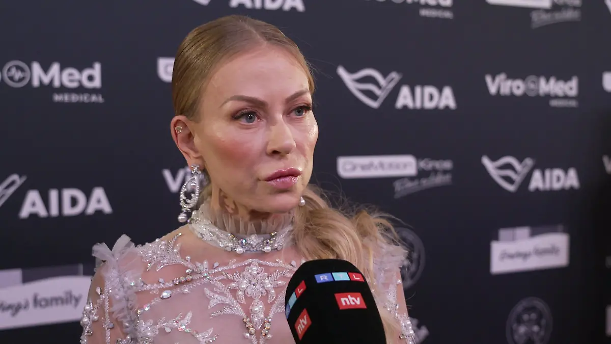 Jenny Elvers holte sich tierische Unterstützung