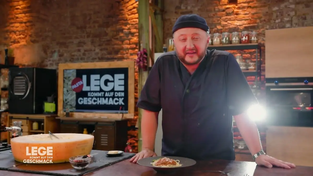 Sebastian Lege stellt sich der Challenge Die perfekte Pasta