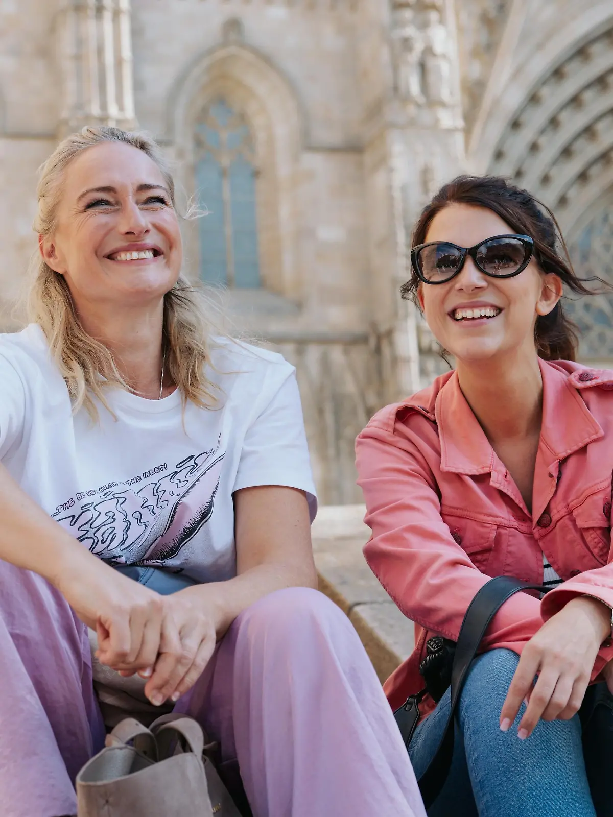 Bei GZSZ sind Eva Mona und Iris Mareike auch beim Spanien-Special als Mutter-Tochter-Duo mit dabei. 