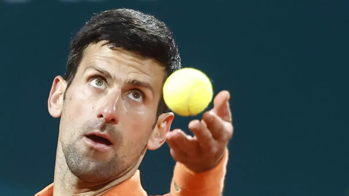 220421 -- BELGRADE, April 21, 2022 -- Serbia s Novak Djokovic serves the ball during a men s singles match against Serbia s Laslo Djere at Serbia Tennis Open ATP, Tennis Herren 250 series tournament in Belgrade, Serbia on April 20, 2022. Photo by /Xinhua SPSERBIA-BELGRADE-TENNIS-SERBIA OPEN-MEN S SINGLES PredragxMilosavljevic PUBLICATIONxNOTxINxCHN