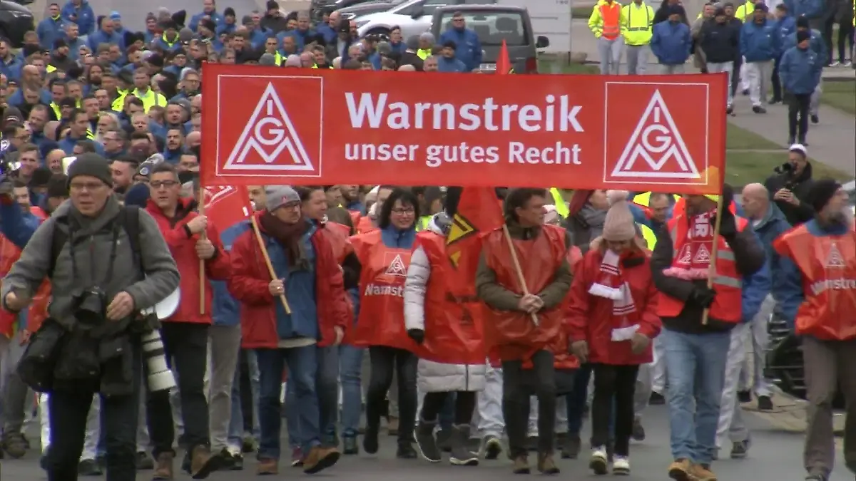 Frust bei der Belegschaft Warnstreiks bei VW