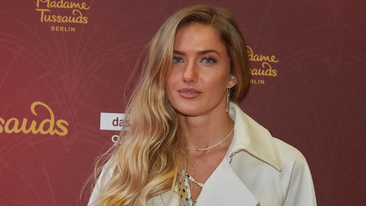  Alica Schmidt - Eroeffnung des 20ziger Jahre Themenbereich bei Madame Tussauds Berlin am 07.04.2022. Madame Tussauds Berlin - Eroeffnung des 20ziger Jahre Themenbereich *** Alica Schmidt opening of the 20s themed area at Madame Tussauds Berlin on 07 04 2022 Madame Tussauds Berlin opening of the 20s themed area