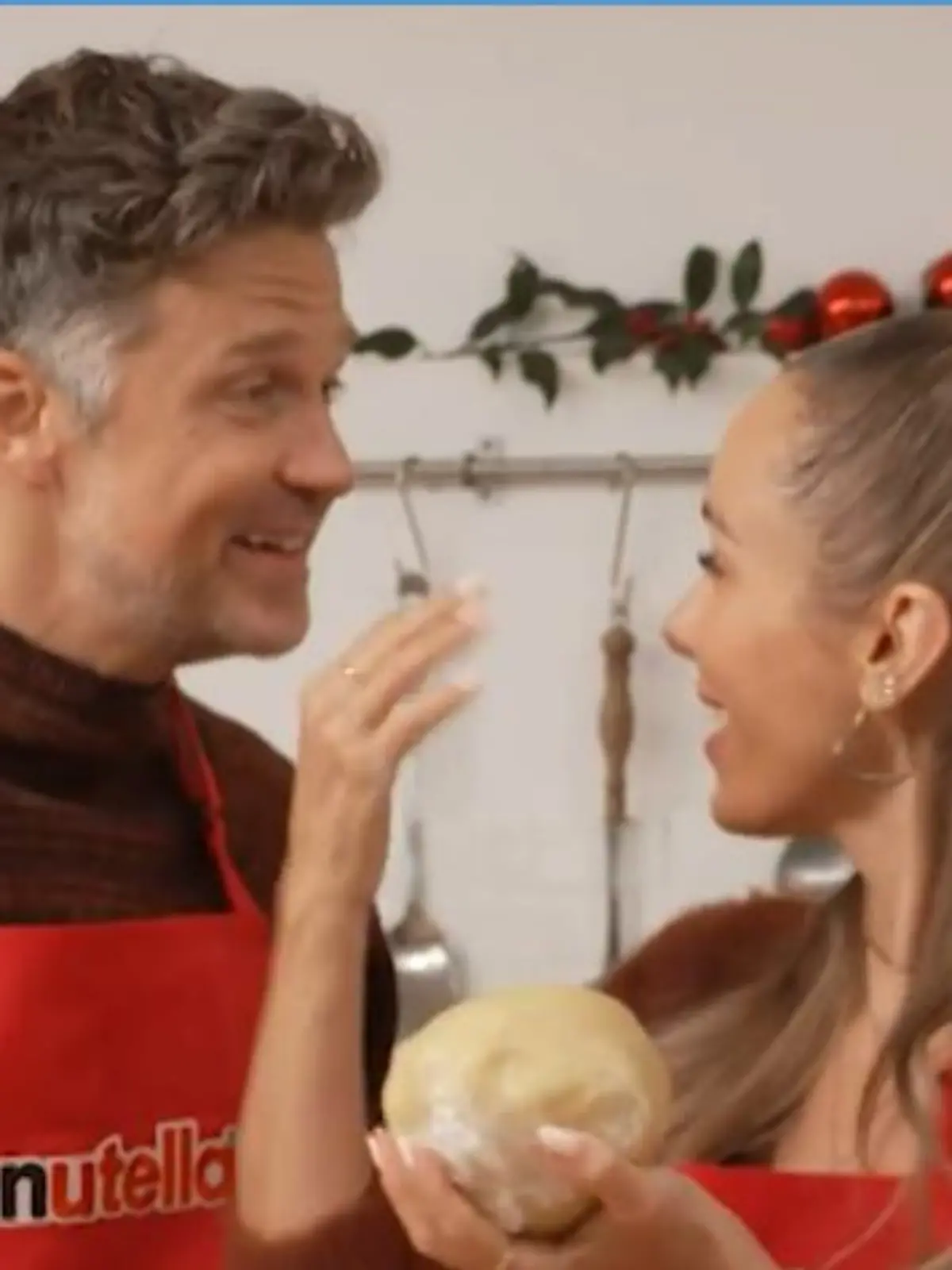 Annemarie und Wayne Carpendale beim Backen