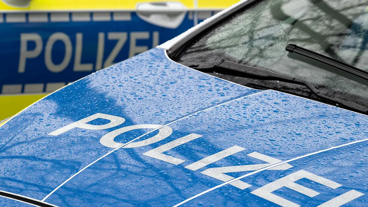 In einem Regensburger Wettbüro sind zwei Männer verletzt worden. (Symbolbild)