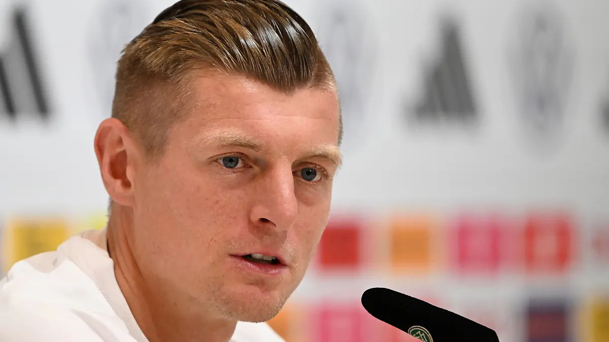 Kroos' klare Einstellung: Fußballer sollten auch kritisch sein.
