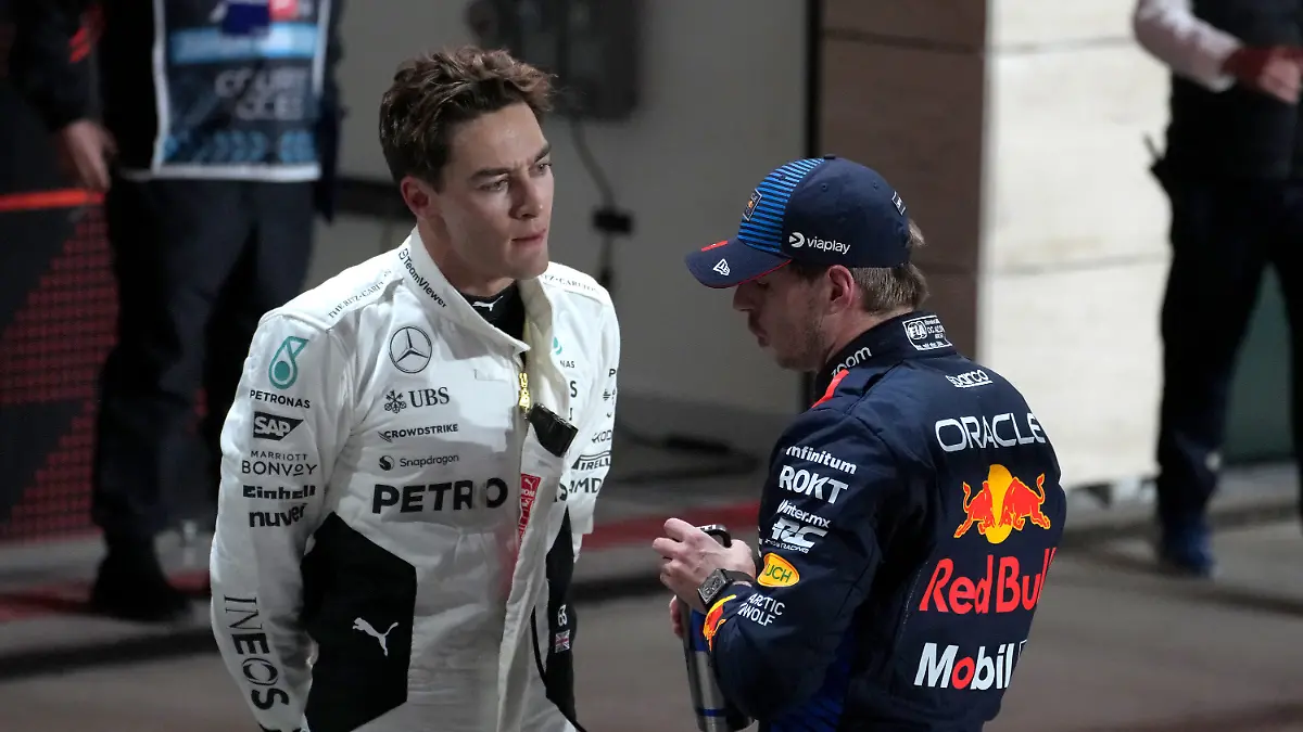 Max Verstappen (r) und George Russell werden so schnell keine Freunde mehr.