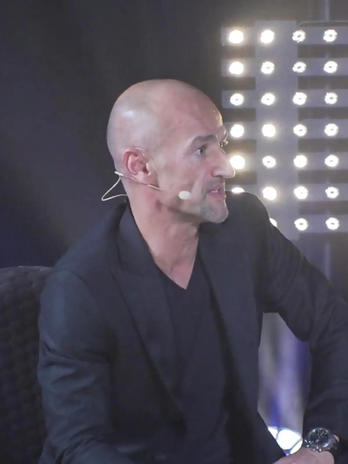 Jahrelang war Peyman Amin Juror in Heidi Klums Castingshow „Germanys next Topmodel“. Jetzt geht es in der Show vermehrt um Diversity und Body Positivity. Ob das für Peyman reicht, um ein Topmodel zu werden? Sein Statement gibt es im Video zu sehen.
