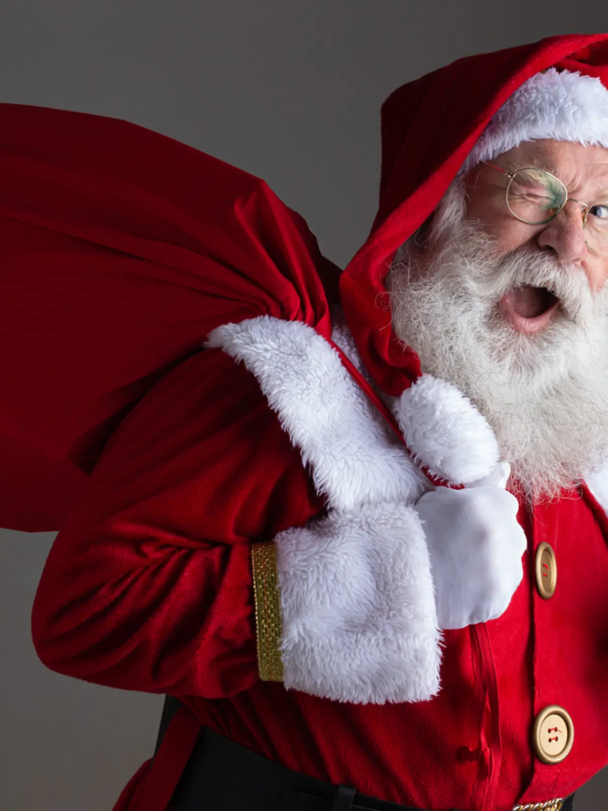 Sowohl Weihnachtsmann als auch Nikolaus verdienen zumindest mehr als Mindestlohn 