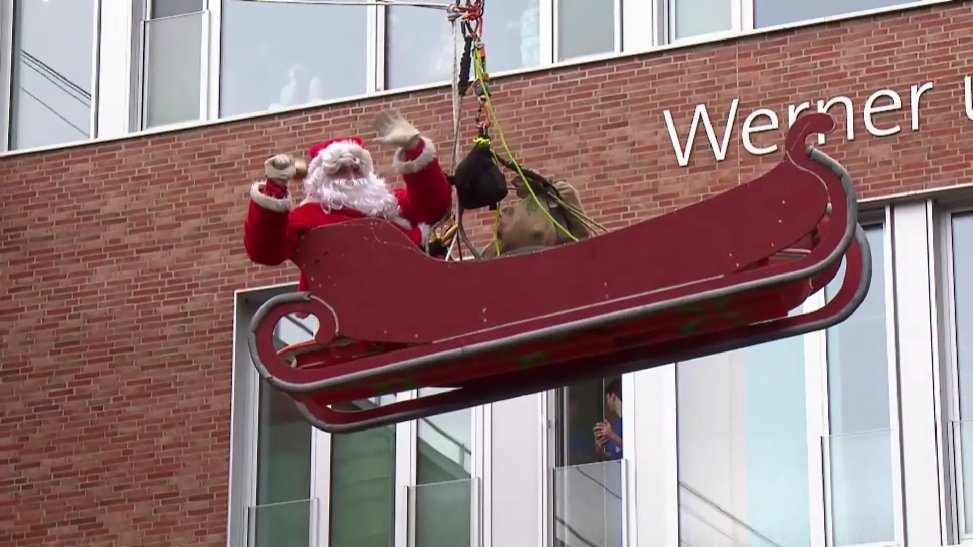 Nikolaus-Überraschung am Kinder-Universitäts-Klinikum Eppendorf