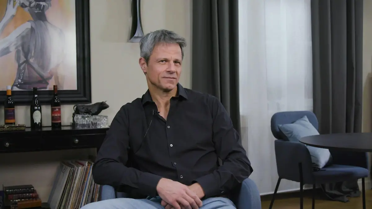 Haben Patrizia und Benedikt noch eine Chance? „Unter uns“-Star Jens Hajek wagt Zukunftsblick