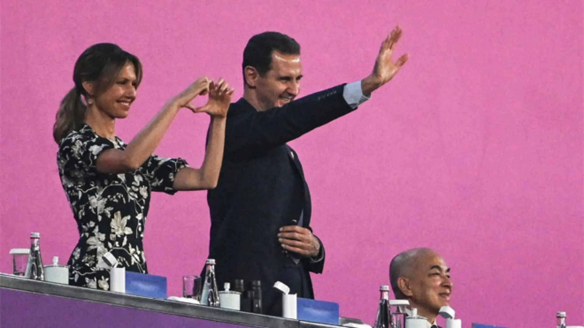 Syriens Präsident Bashar al-Assad und First Lady Asma bei der Eröffnung der neunzehnten Auflage der Asienspiele in China am 23. September 2023.