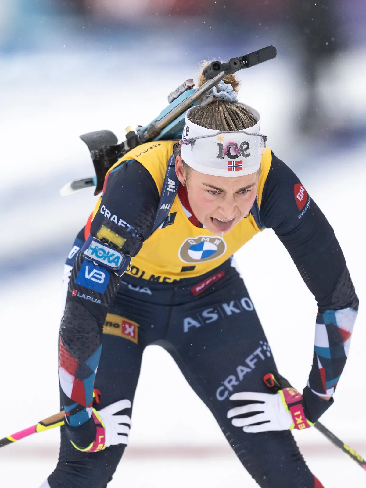 Ingrid Landmark Tandrevold (Norwegen) beim Massenstart über 12,5 km im IBU World Cup am 2. März 2024 in Oslo.