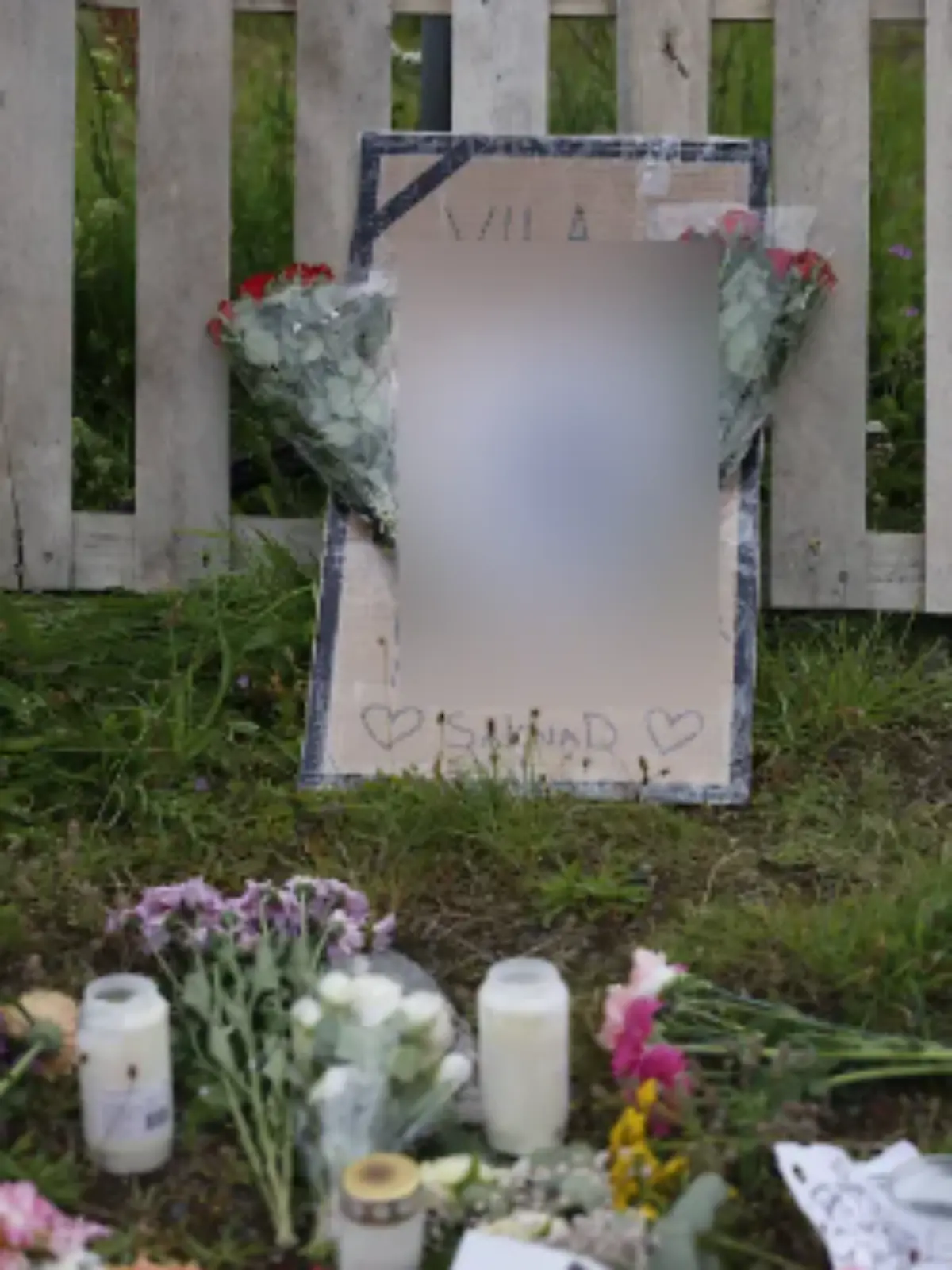 Die Menschen in der Stadt Landskrona (Schweden) standen unter Schock: Zwei Teenagerinnen sollen ein Mädchen in einem Industriegebiet ermordet haben. Zum Prozessbeginn diese Woche gibt es neue Informationen zu den mutmaßlichen minderjährigen Täterinnen.