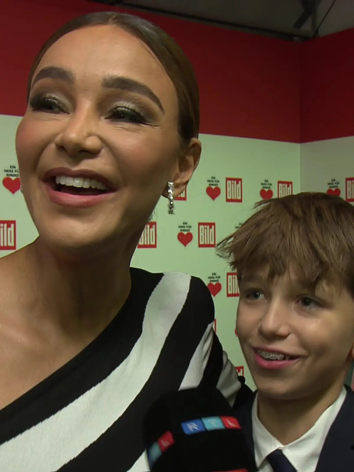 Verona und Rocco Pooth bei der „Ein Herz für Kinder”-Gala 2024. 