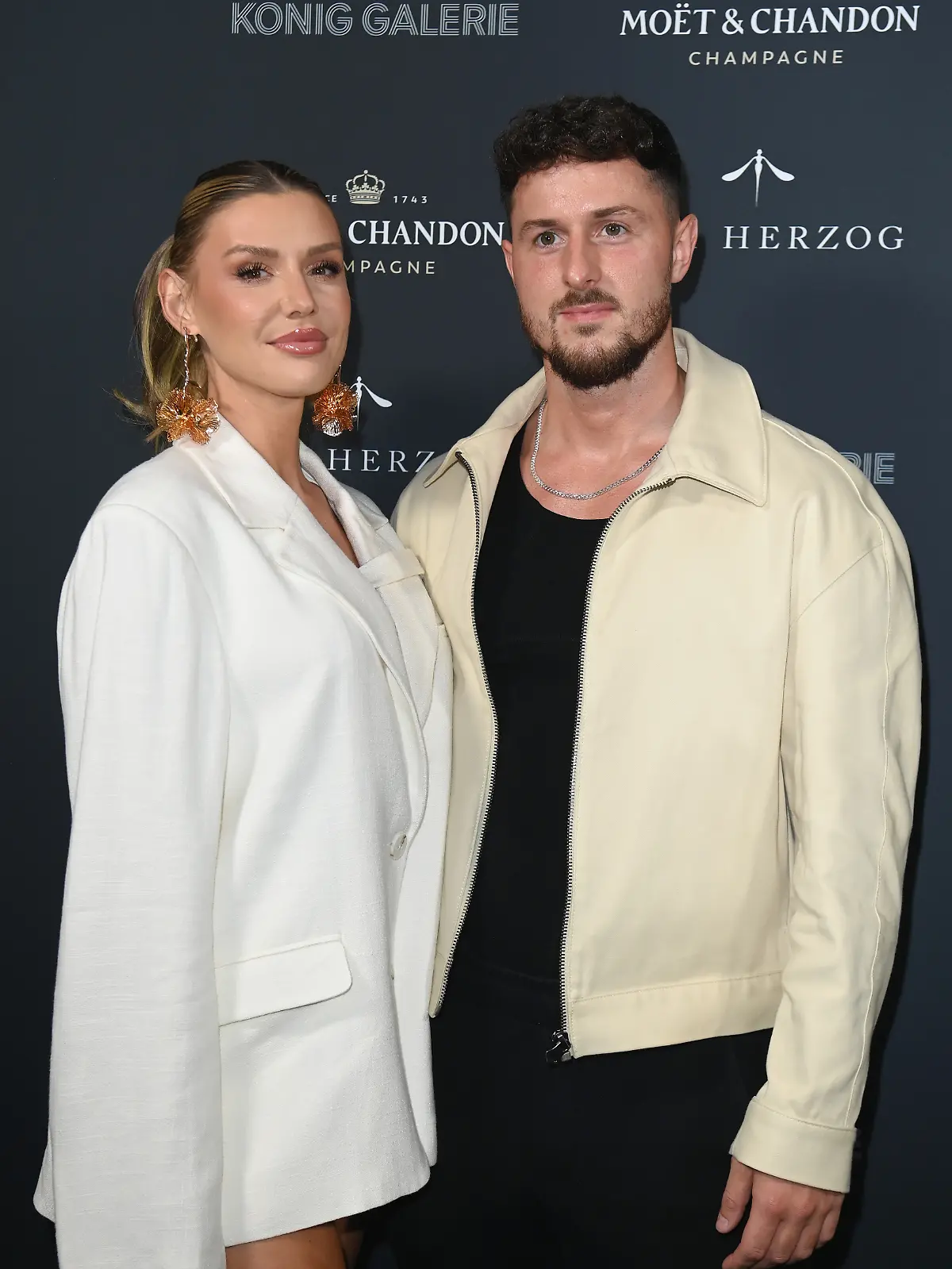 Gerda Lewis und Jannik Kontalis bei der Ewa Herzog Show im Rahmen der Berlin Fashion Week. 