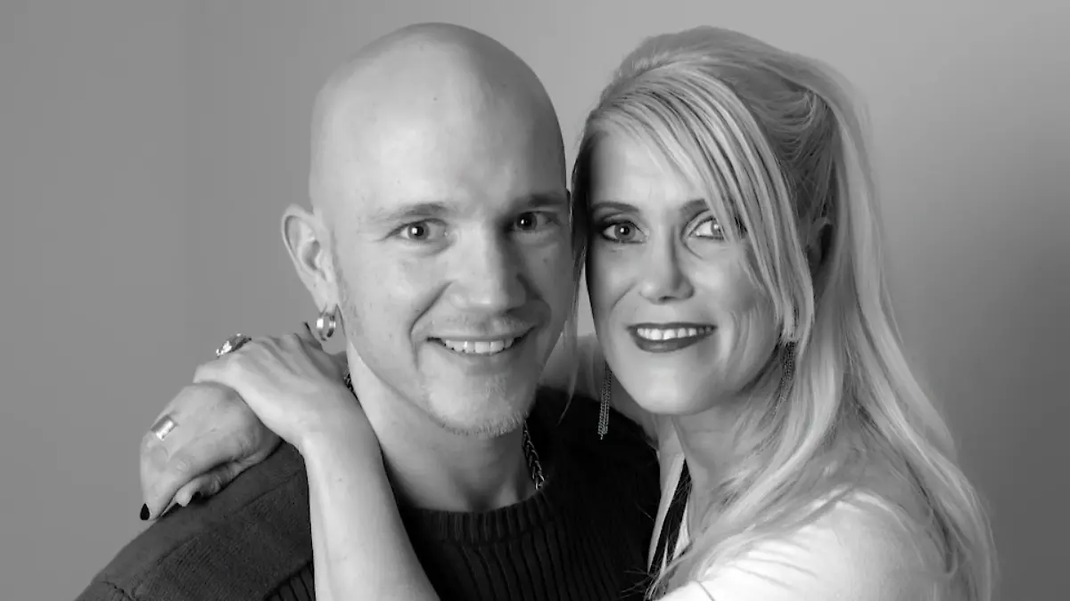 Bodybuilder Mario Püttschneider aus Damme verliert seine Frau Iris an Brustkrebs.