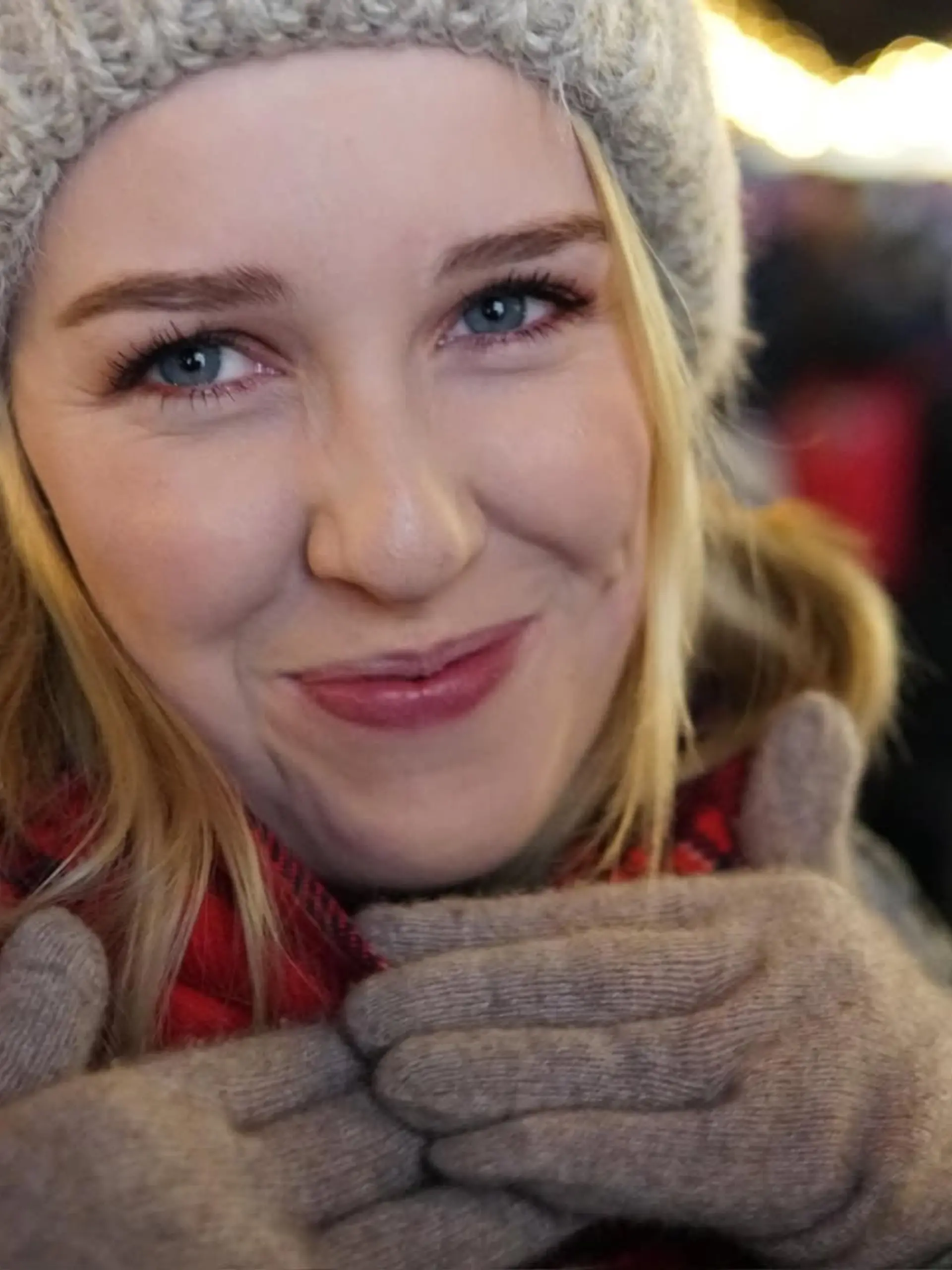Abbie Humphries wurde als Neugeborenes von einer Fremden aus dem Krankenhaus mitgenommen. Jetzt ist sie im Alter von gerade mal 30 Jahren gestorben, nachdem bei ihr ein hochaggressiver Hirntumor diagnostiziert worden war.