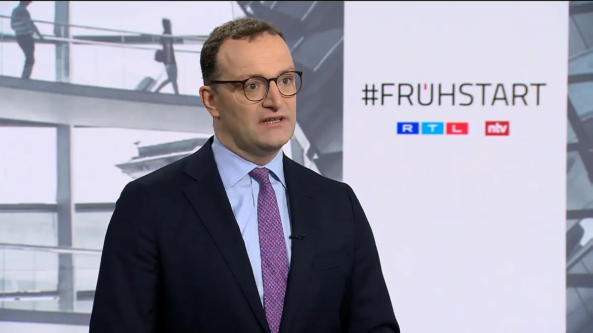 Wie geht es für syrische Flüchtlinge weiter? Spahn fordert Rückflug und Startgeld