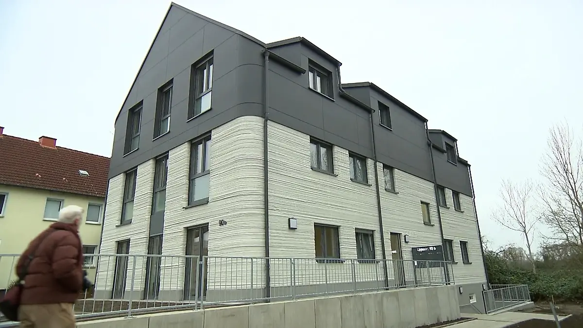 So lebt es sich im ersten Haus aus dem 3D-Drucker Eine ganz besondere Schlüsselübergabe