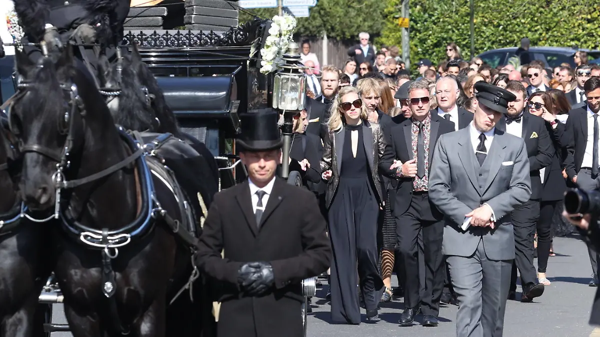 . 20/04/2022. London, United Kingdom. Funeral of The Wanted band member Tom Parker at St.Francis of Assisi Church in Petts Wood, London. PUBLICATIONxINxGERxSUIxAUTxHUNxONLY xStephenxLockx/xi-Imagesx IIM-23333-0024