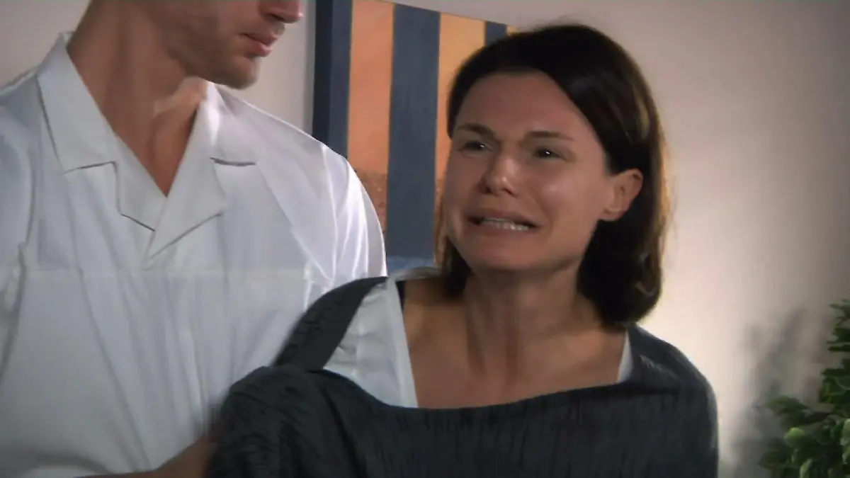 Britta hat bei „Unter uns” in den letzten Jahren schon so einiges erlebt. Auch Drama ist nie zu kurz gekommen. 