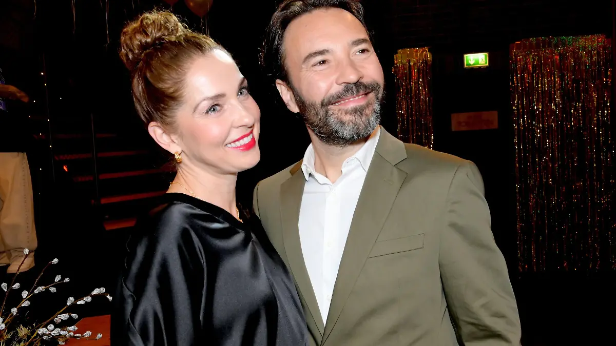 So ein schönes Paar. Nina und Pedro sind überglücklich zusammen.