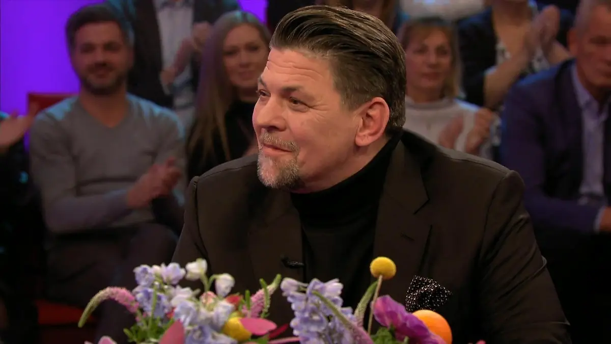 Tim Mälzer spricht beim RTL-Jahresrückblick über sein ganz besonderes Projekt. 
