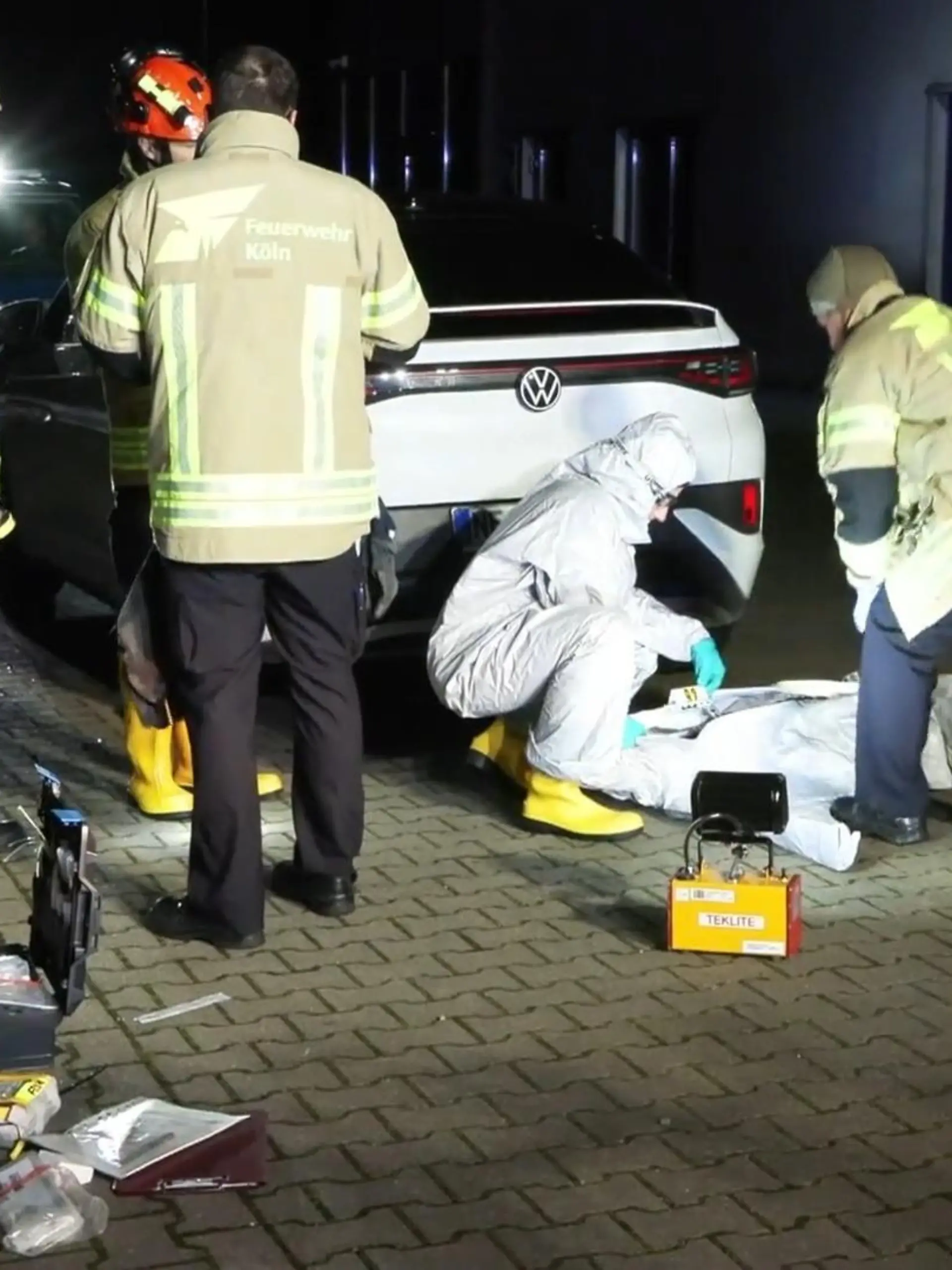 Bild zu: "Lebensgefahr nach Säureangriff"