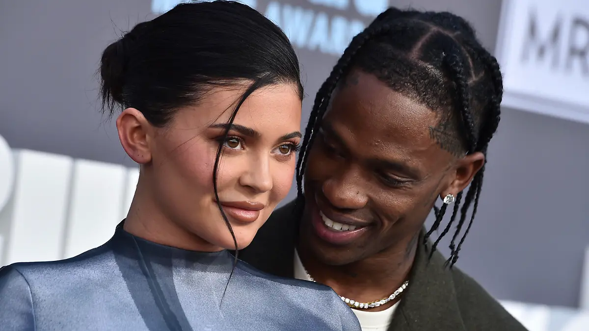 Kylie Jenner, left, and Travis Scott arrive at the Billboard Music Awards on Sunday, May 15, 2022, at the MGM Grand Garden Arena in Las Vegas. (Photo by Jordan Strauss/Invision/AP)