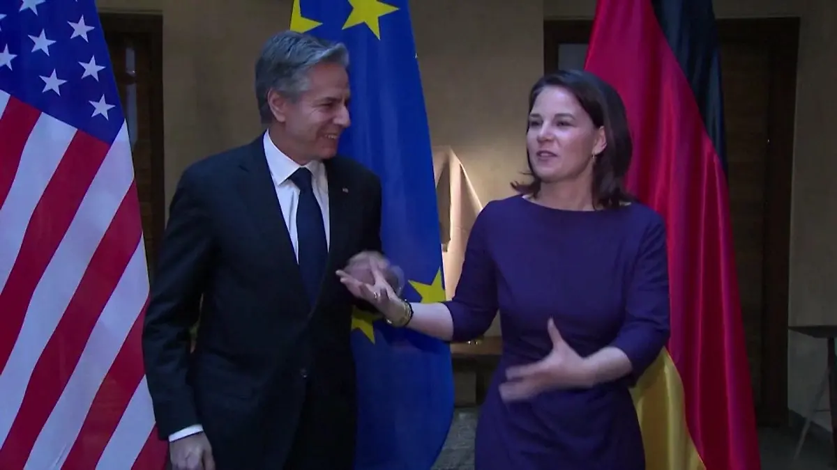 Könnten Annalena Baerbock und Antony Blinken ein Paar sein? Körpersprache-Experte analysiert